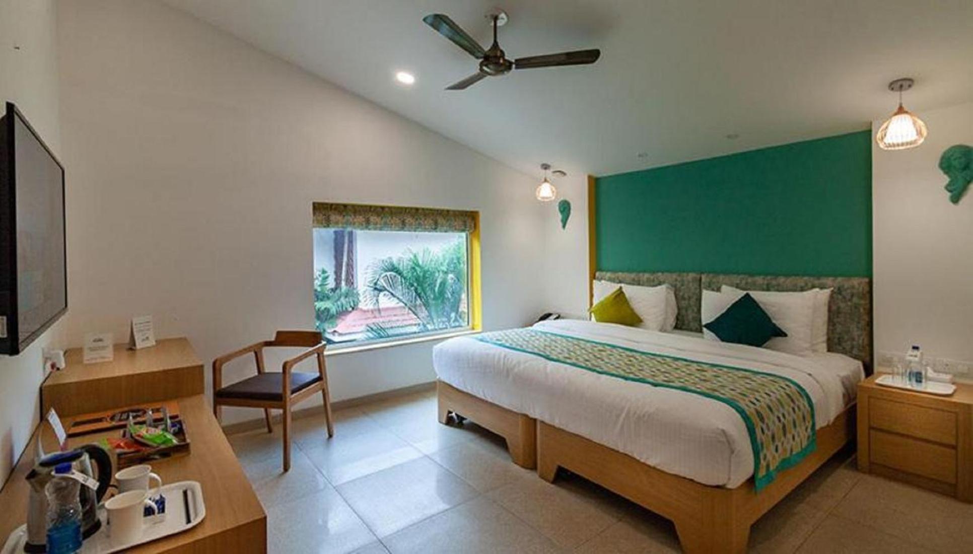 Hotel Linda Suites Near International Airport By La Casa New Delhi Exterior photo