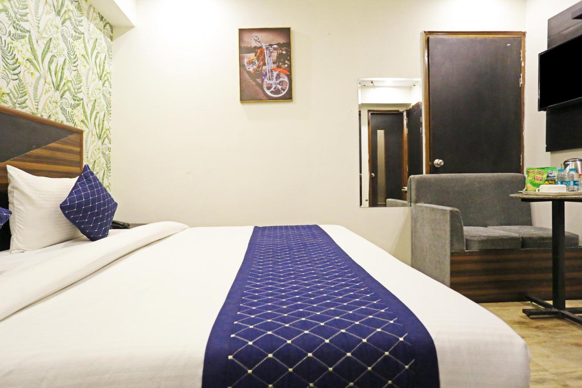 Hotel Linda Suites Near International Airport By La Casa New Delhi Exterior photo