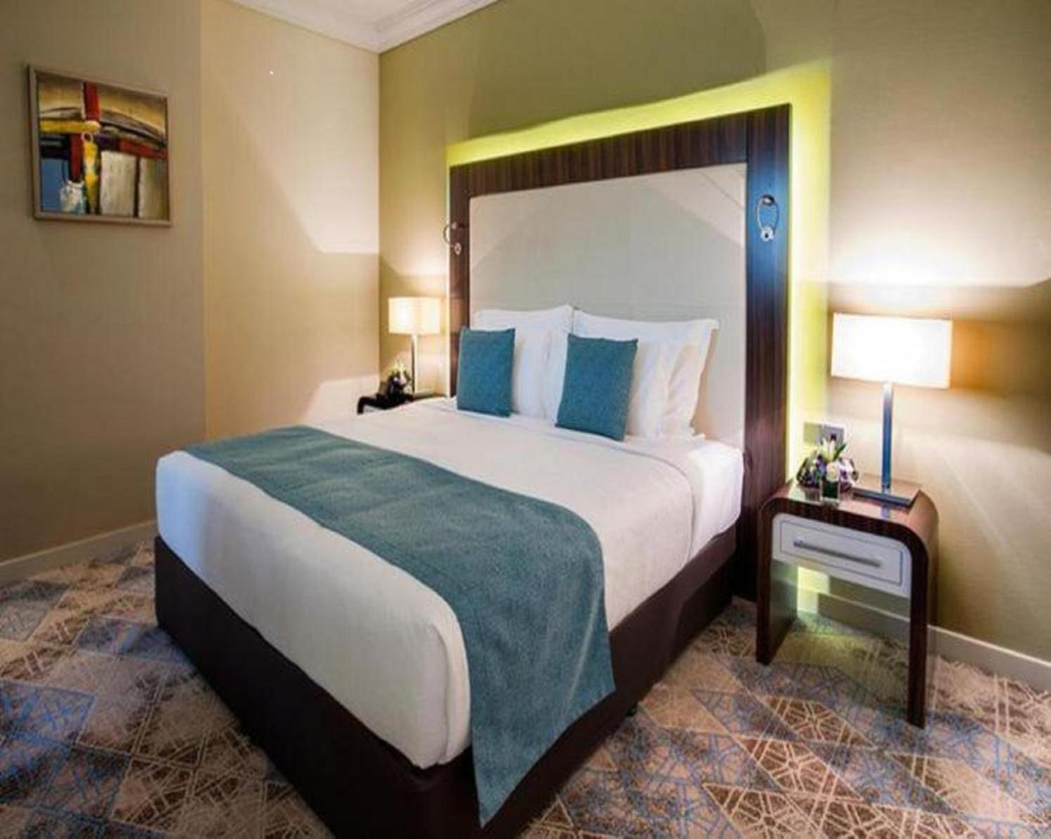 Hotel Linda Suites Near International Airport By La Casa New Delhi Exterior photo